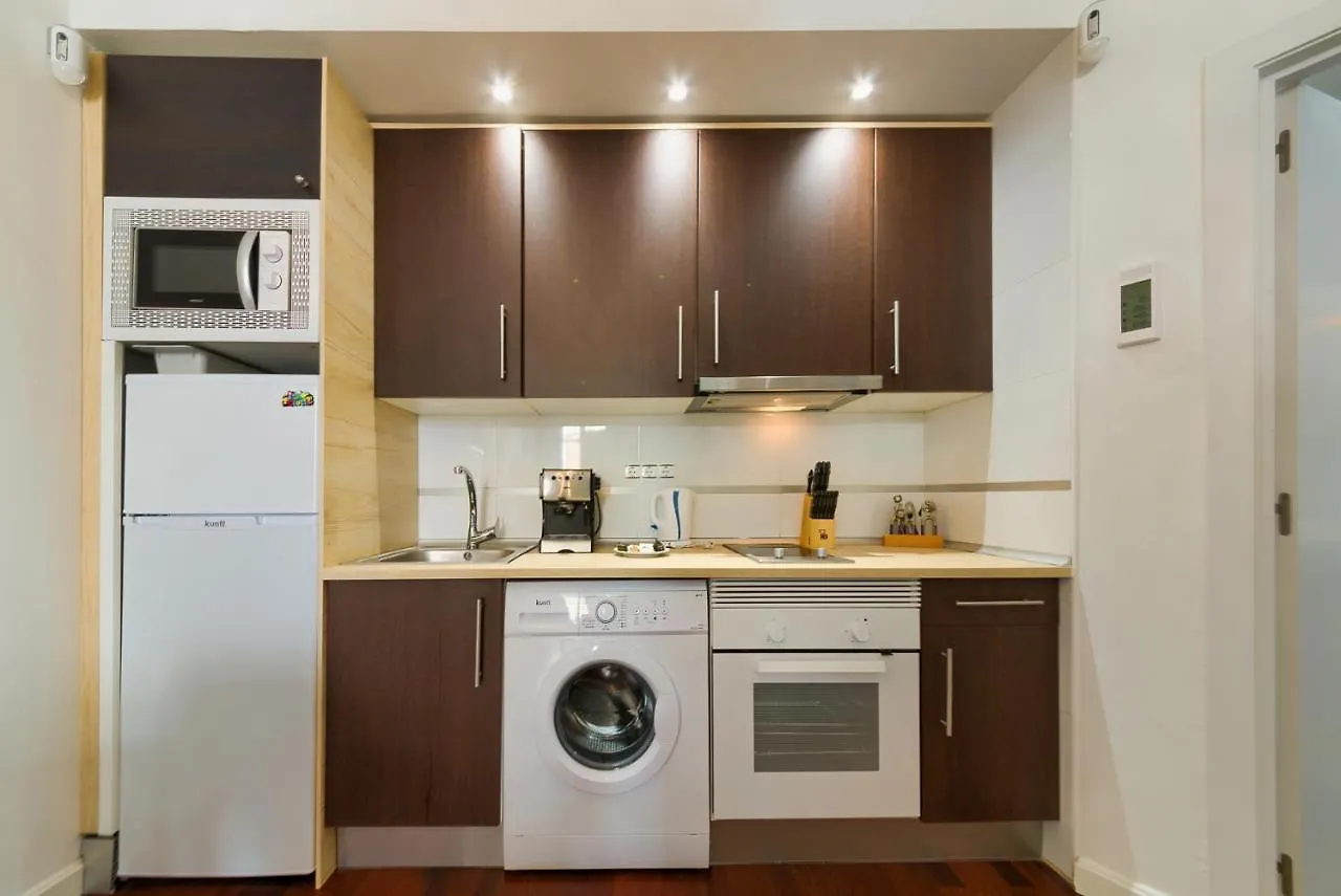 Holidays2Malaga Calderon Loft Wifi Fibra 0*,  İspanya